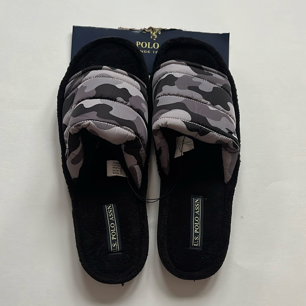 U.S Polo Assn Camo Slippers / New